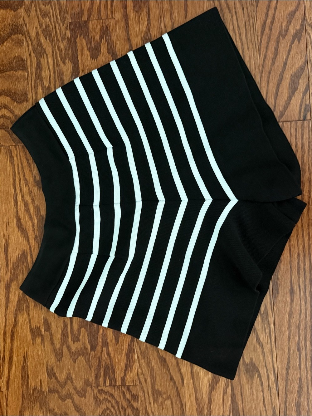 ZARA KNIT: Women’s Black and White Striped Knit Shorts